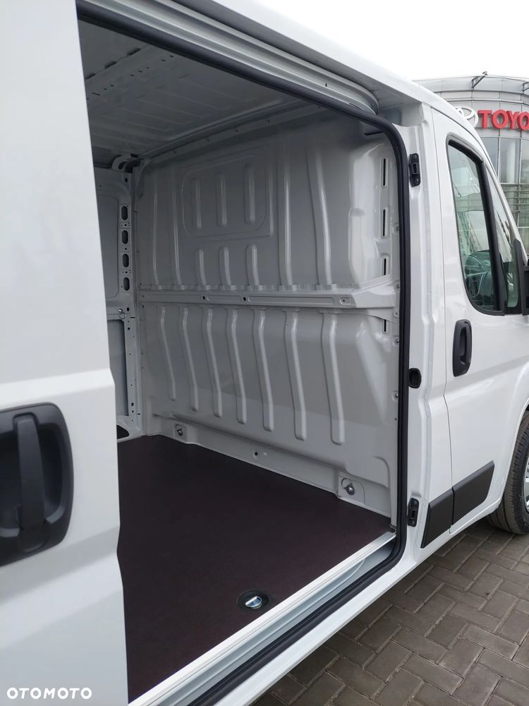 Toyota Proace MAX - 7