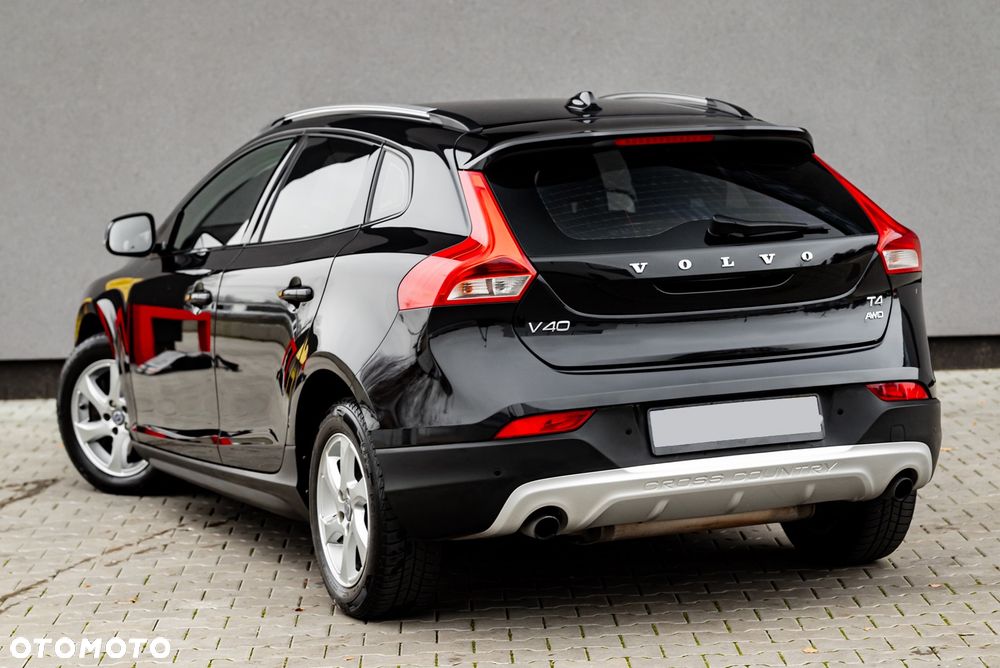Volvo V40 Cross Country T4 AWD Geartronic Summum - 12