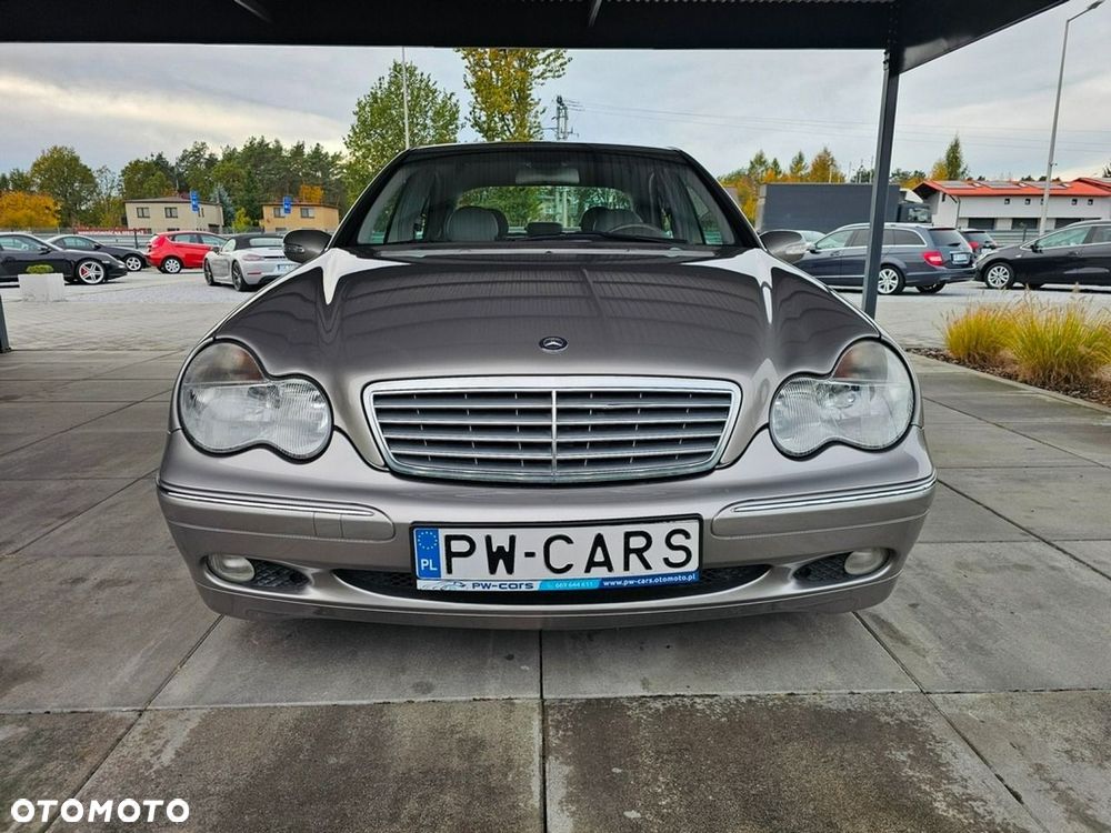 Mercedes-Benz C180 2003 photo 5