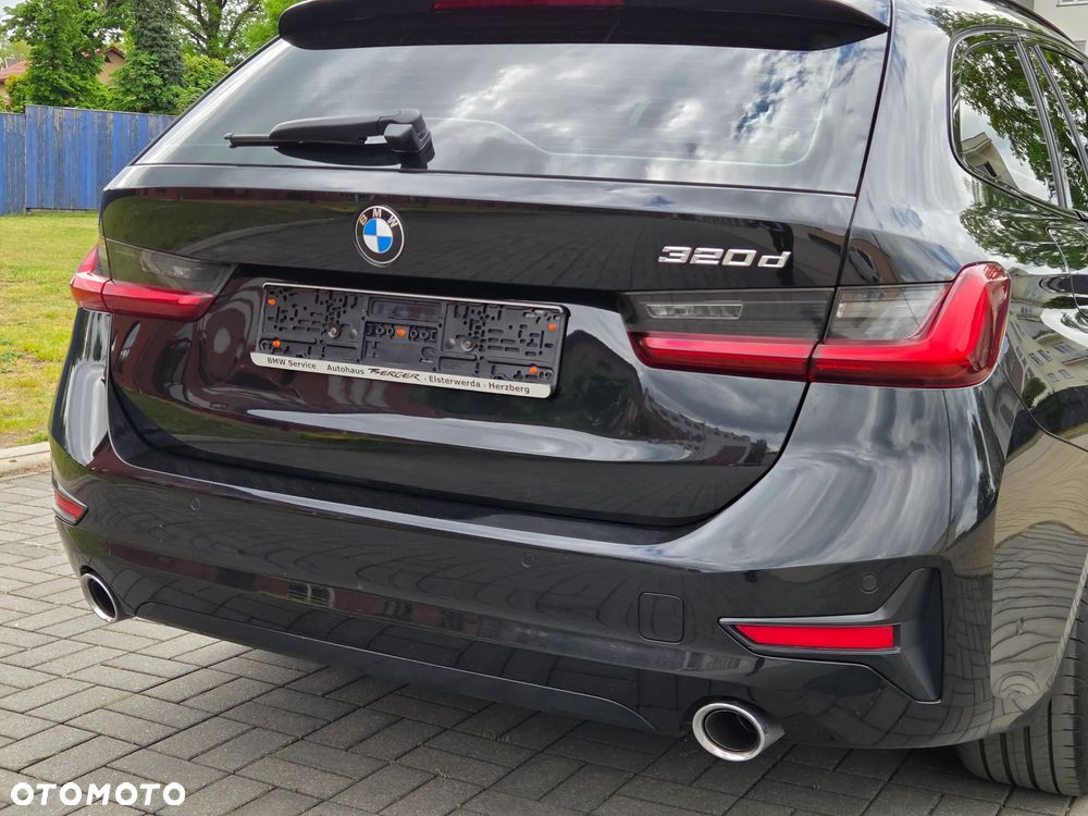 BMW Seria 3 320d M Sport Shadow sport - 13