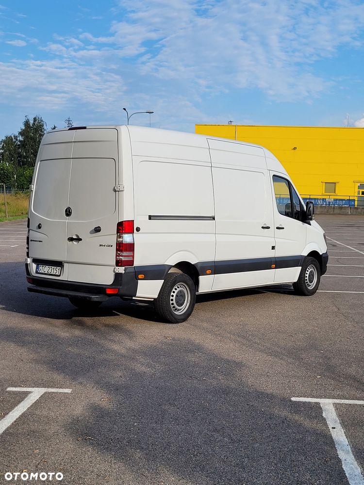 Mercedes-Benz Sprinter - 23