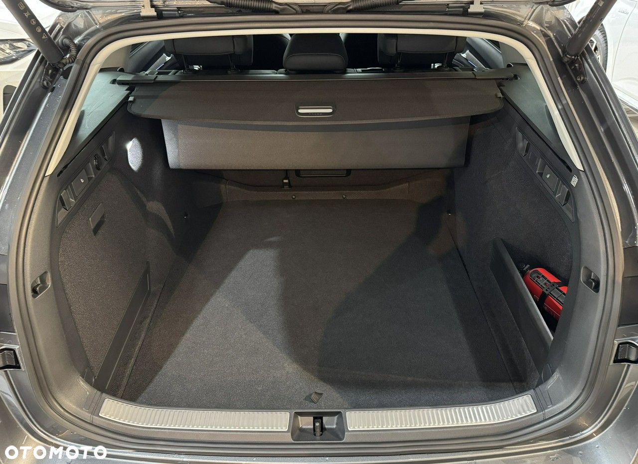 Skoda Superb 2.0 TDI SCR 4x4 L&K DSG - 30