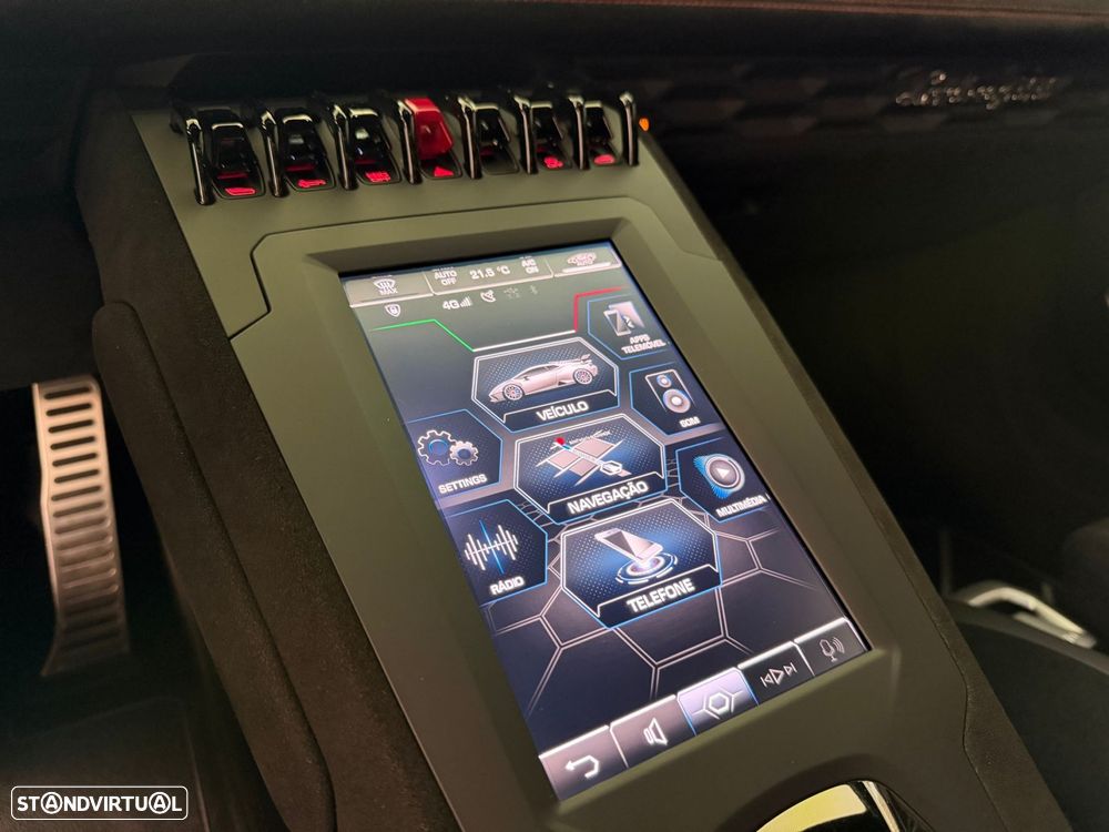 Lamborghini Huracán STO - 41