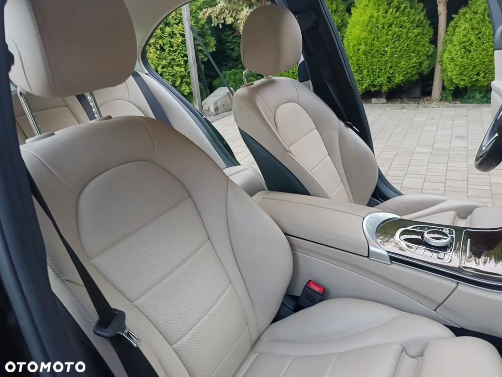 Mercedes-Benz Klasa C 200 4MATIC 9G-TRONIC - 8
