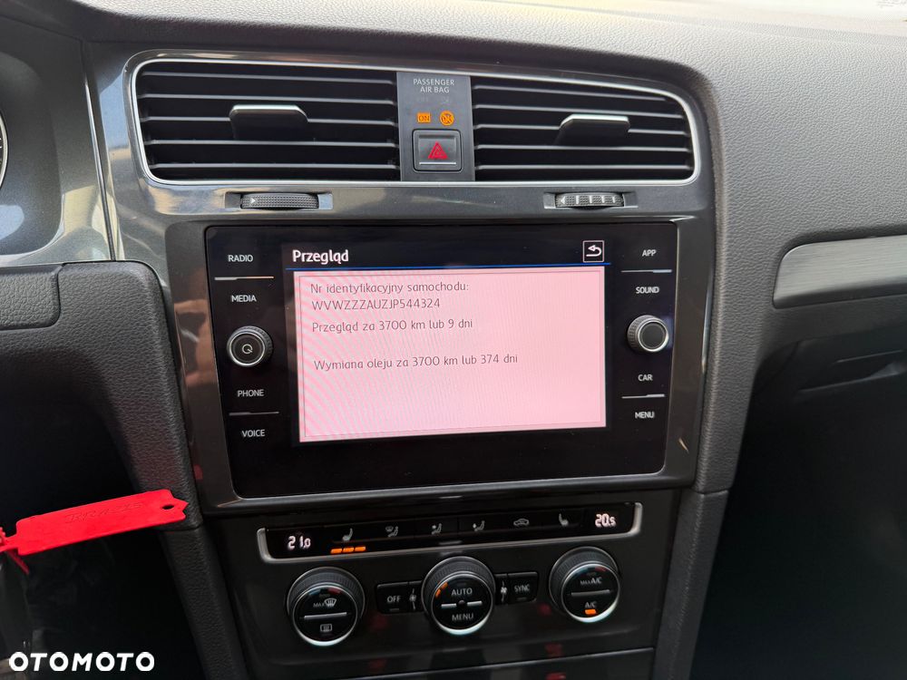 Volkswagen Golf 1.5 TSI BlueMotion ACT DSG Highline - 20