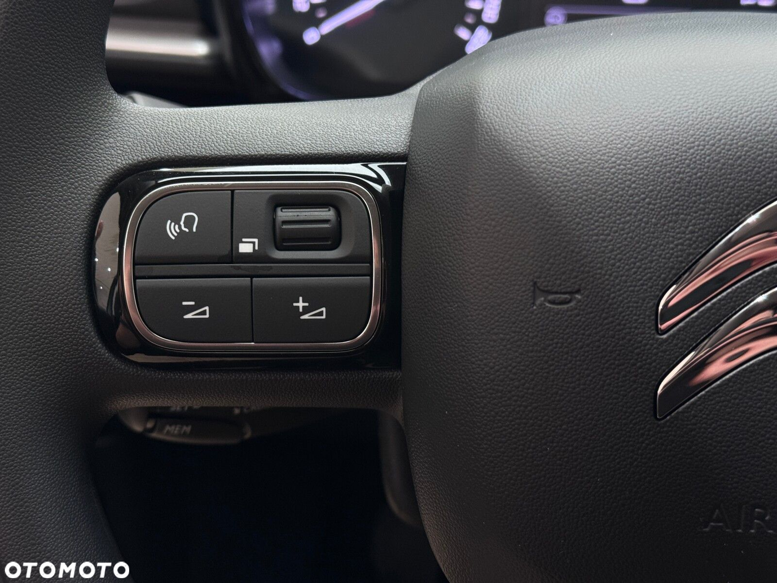 Citroën C3 1.2 PureTech Shine - 23