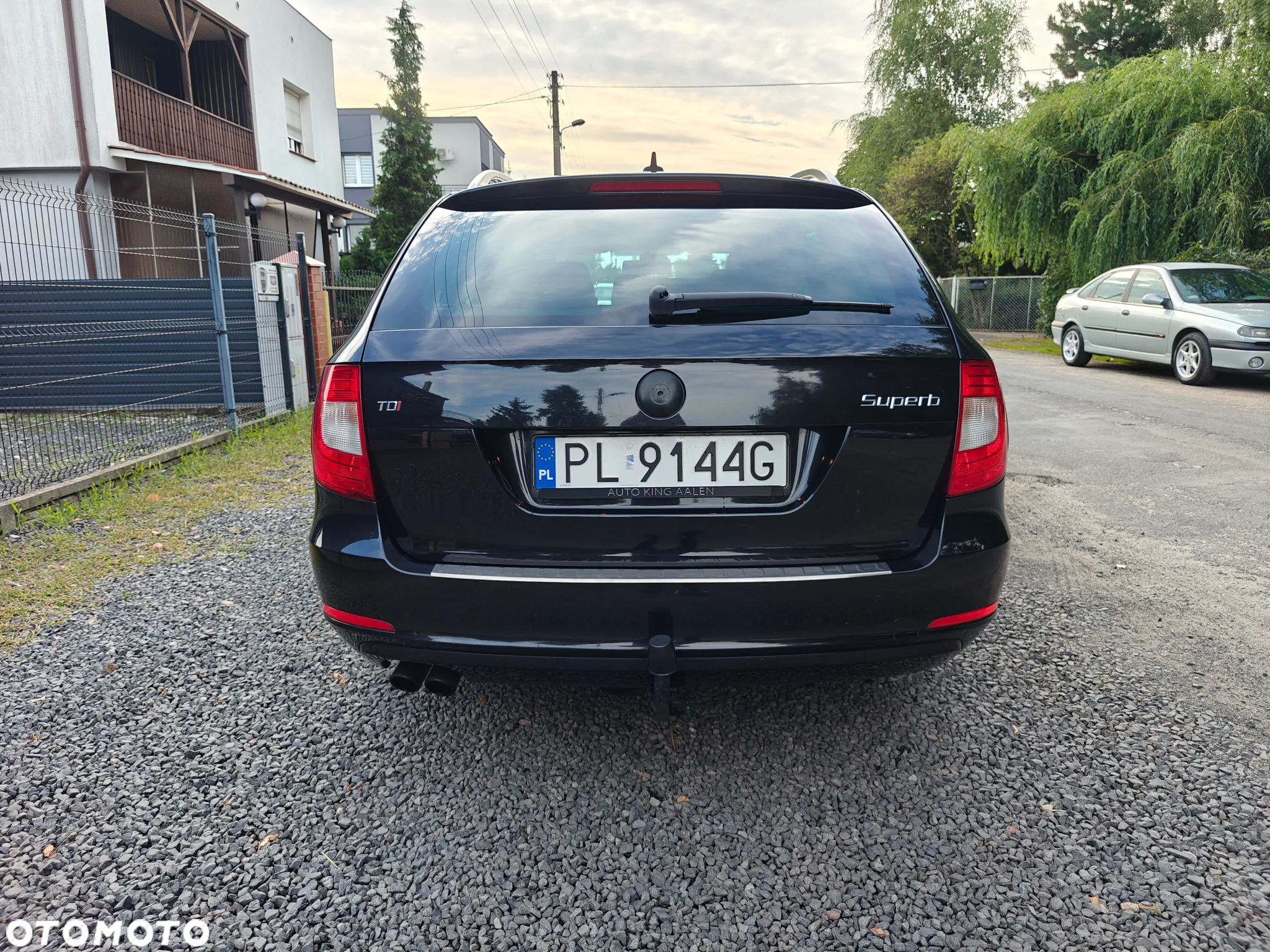 Skoda Superb 2.0 TDI Elegance DSG - 24