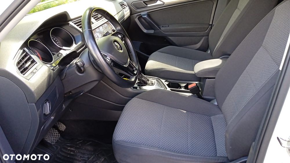 Volkswagen Tiguan Allspace 2.0 TDI SCR DSG Comfortline - 11