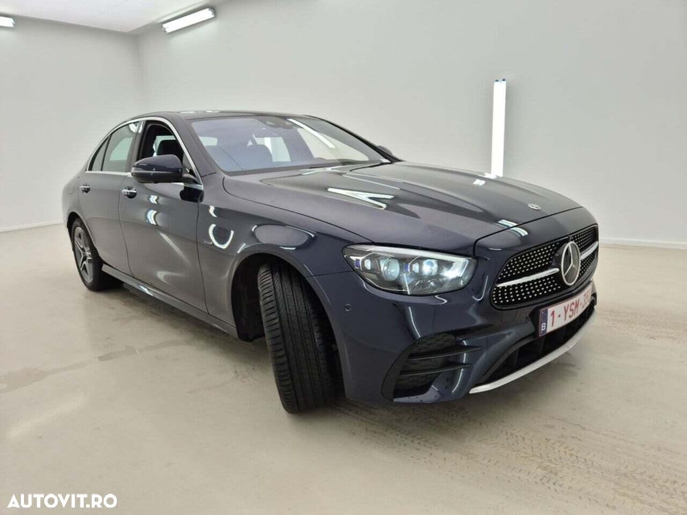 Mercedes-Benz E 300 9G-TRONIC AMG Line - 2