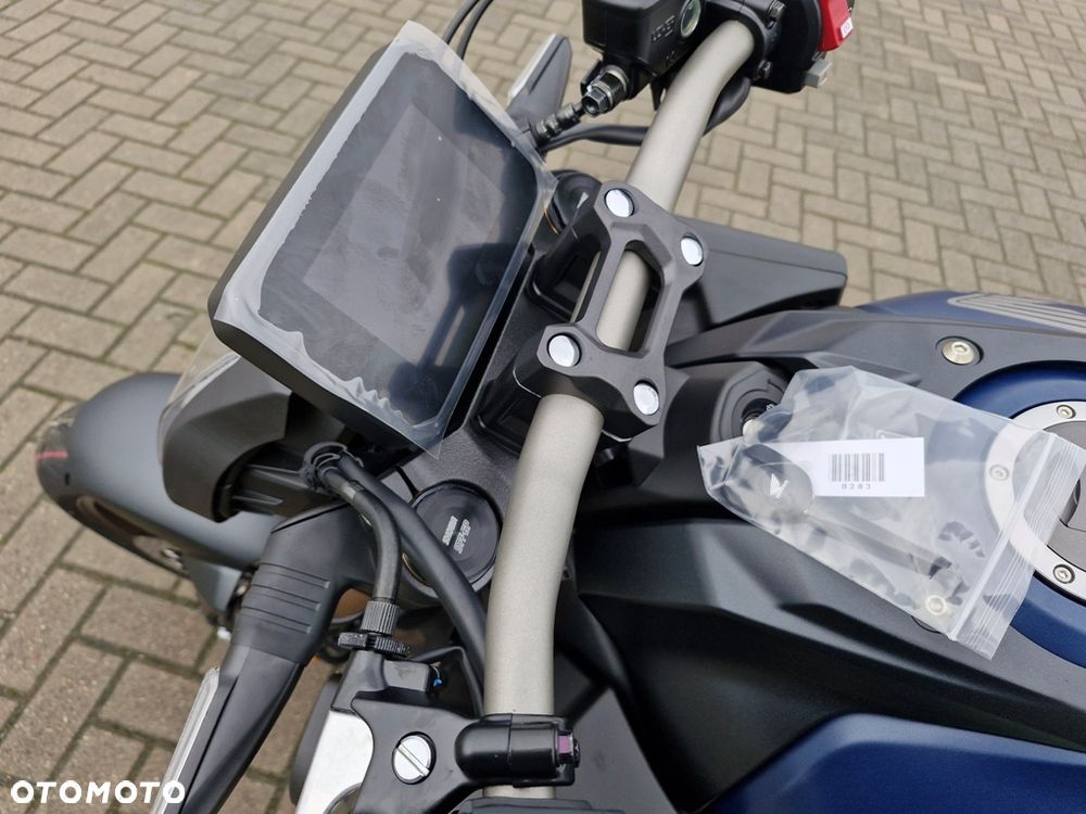 Honda CB - 4