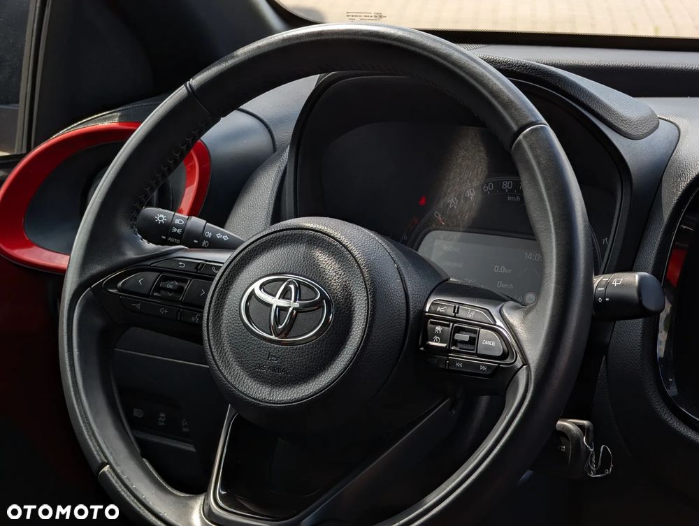 Toyota Aygo X x-shift x-style - 28