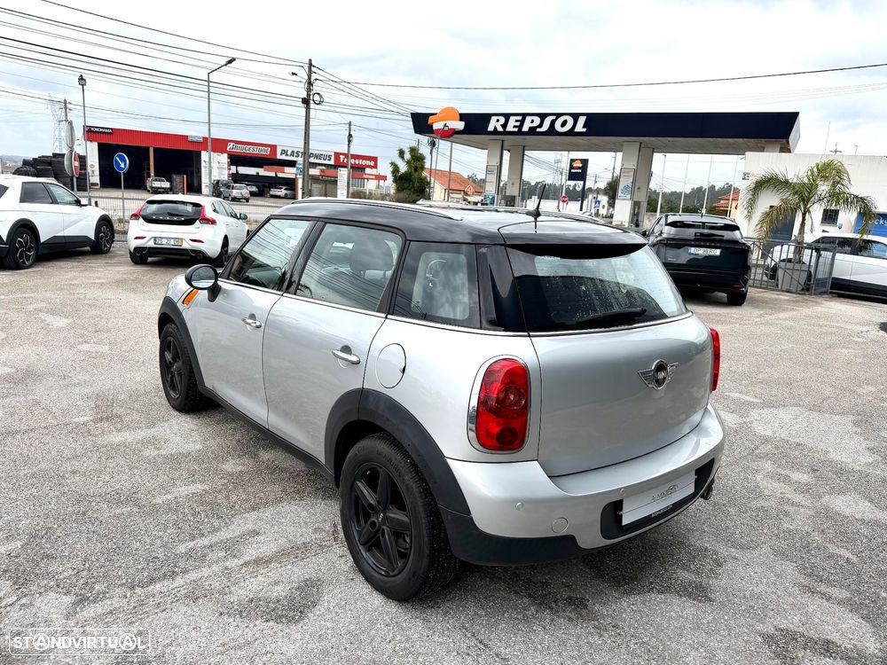 MINI Countryman One D - 7