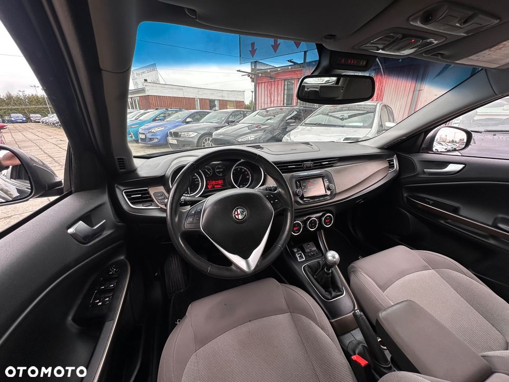 Alfa Romeo Giulietta 1.4 TB MultiAir Exclusive - 13