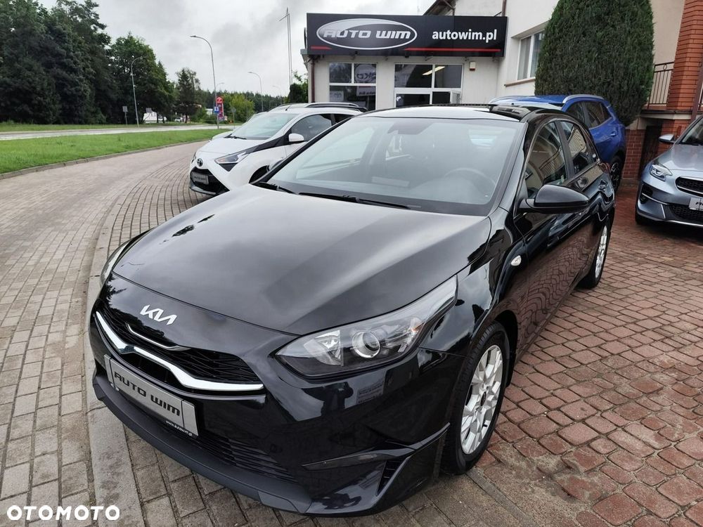 Kia Ceed - 1