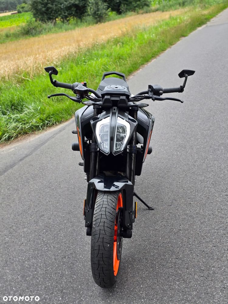 KTM Duke 790 - 9