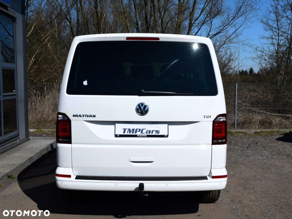 Volkswagen Multivan - 31