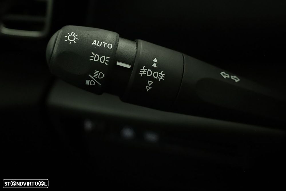 Citroën C4 1.2 PureTech Plus EAT8 - 16