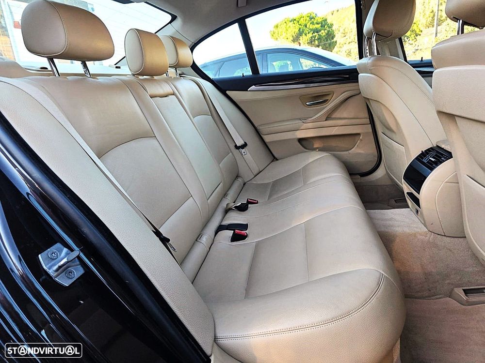 BMW 518 d Line Luxury Auto - 13
