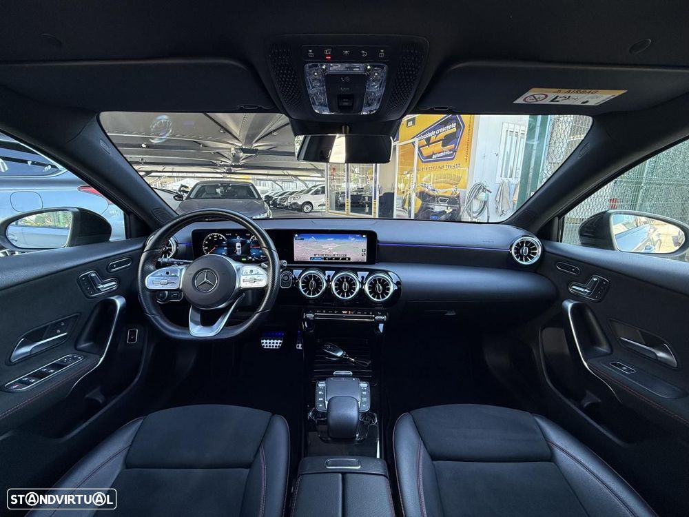 Mercedes-Benz A 250 e AMG Line - 36