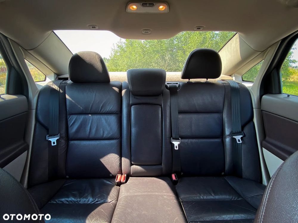 Volvo S40 1.6D Summum - 15