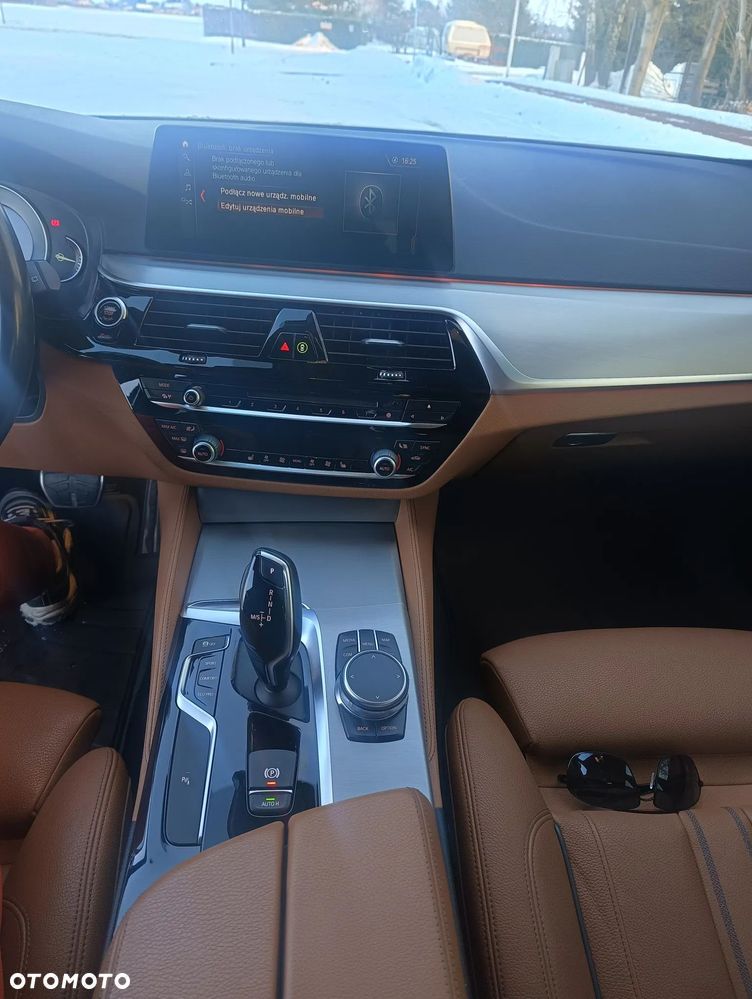 BMW Seria 5 530d - 2