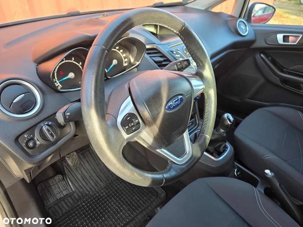 Ford Fiesta 1.25 Champions Edition - 7