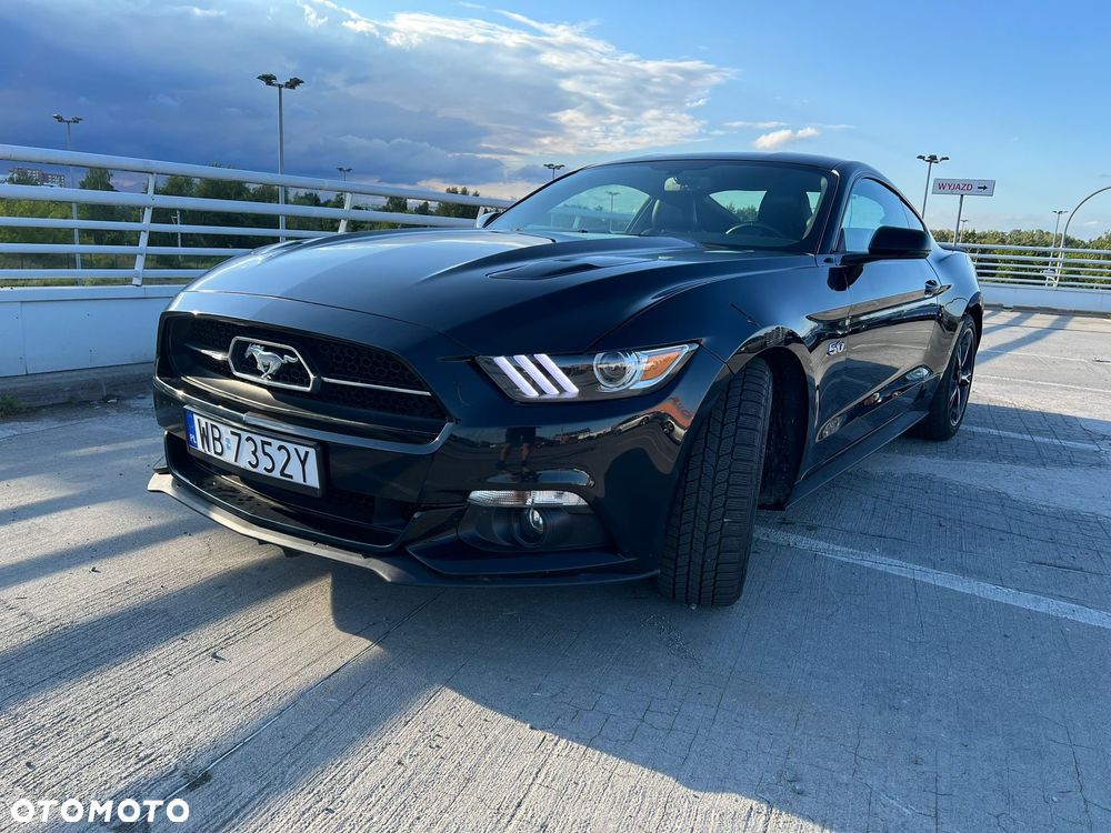 Ford Mustang - 6