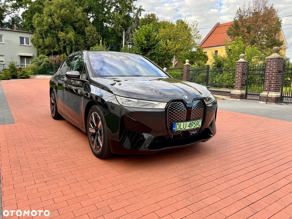 BMW iX xDrive40 76.6kWh - 3