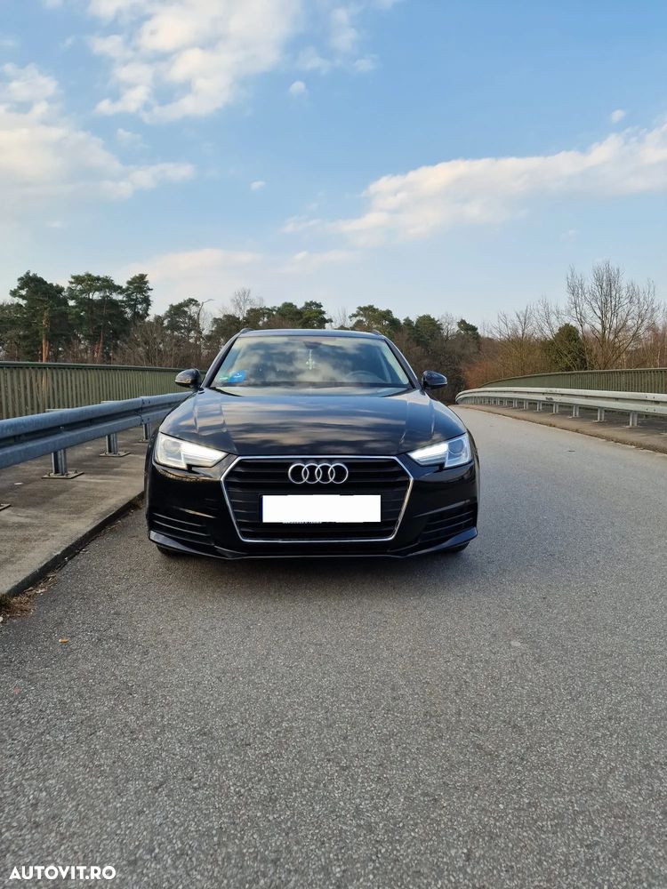 Audi A4 Avant 2.0 TDI S tronic - 1