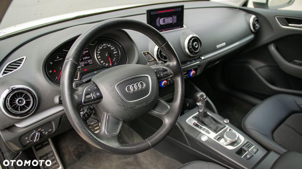 Audi A3 Sportback 2.0 TDI (clean diesel) quattro S tronic Attraction - 19