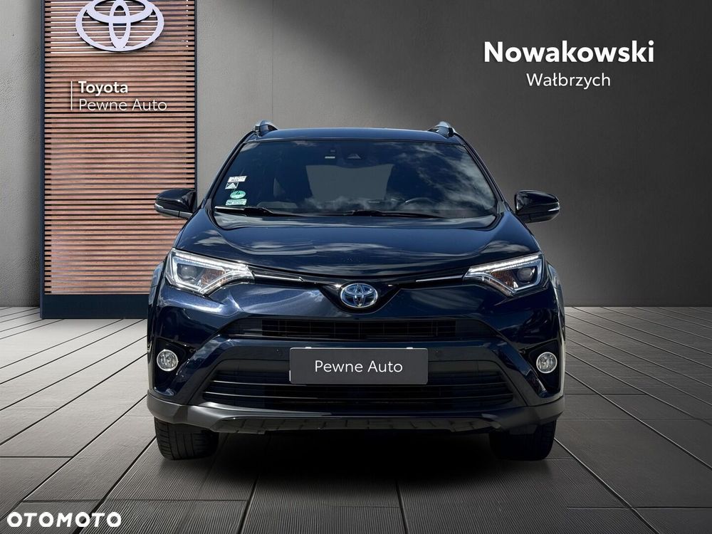 Toyota RAV4 Hybrid Premium 4x2 - 8
