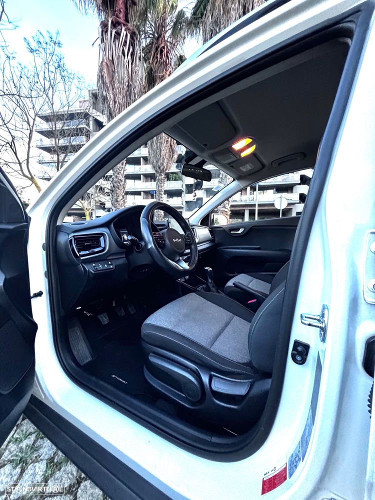 Kia Stonic 1.0 T-GDI Wave - 16