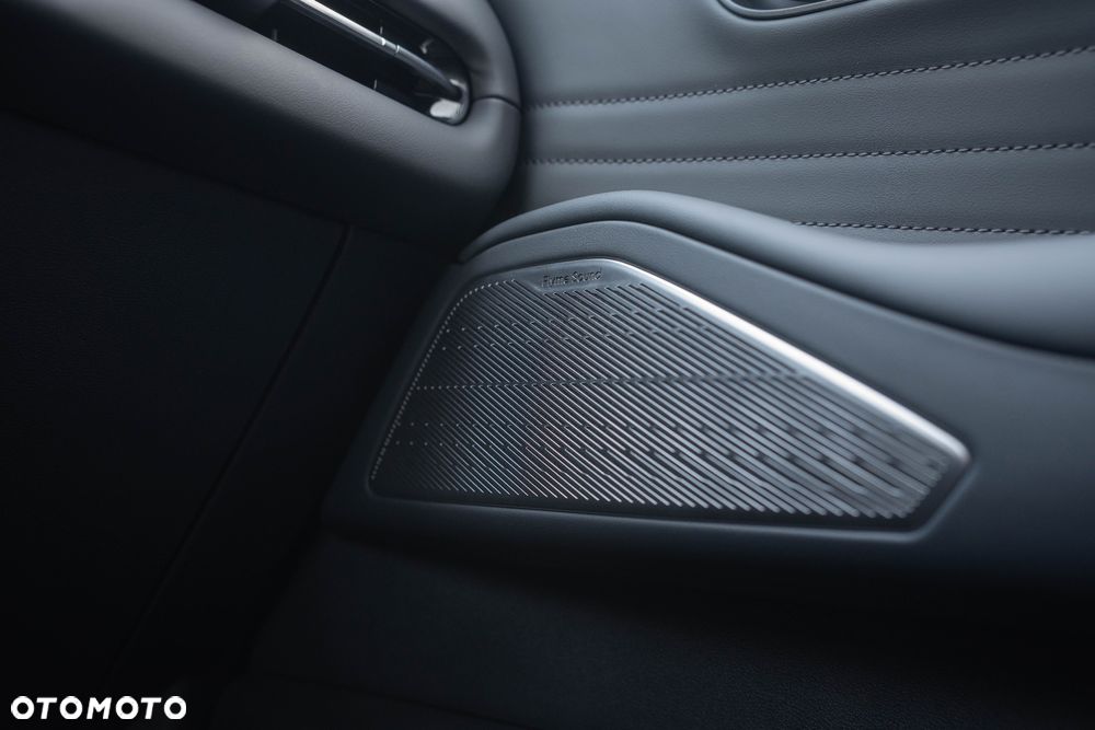 Geely Starray EM-i 1.5 PHEV Max - 26