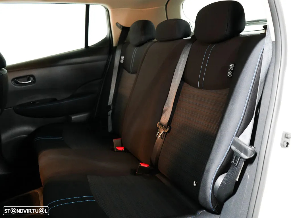 Nissan Leaf Acenta - 30