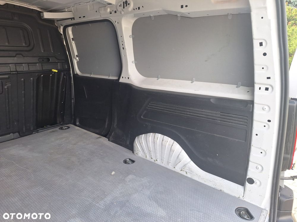 Toyota Proace City Van L2H1 3 osobowy Jak Doblo Partner Combo - 18