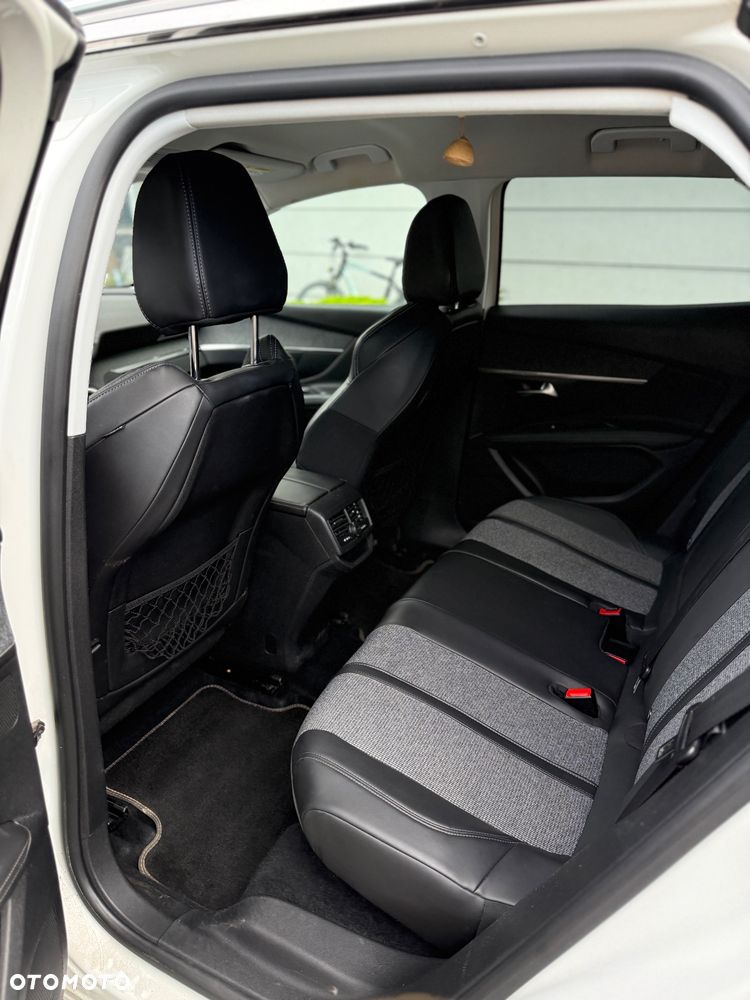 Peugeot 3008 1.5 BlueHDi Allure S&S EAT8 - 10