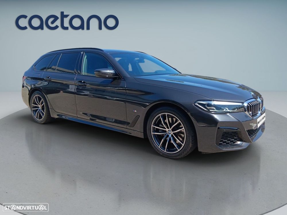BMW 520 d Pack Desportivo M Auto - 10