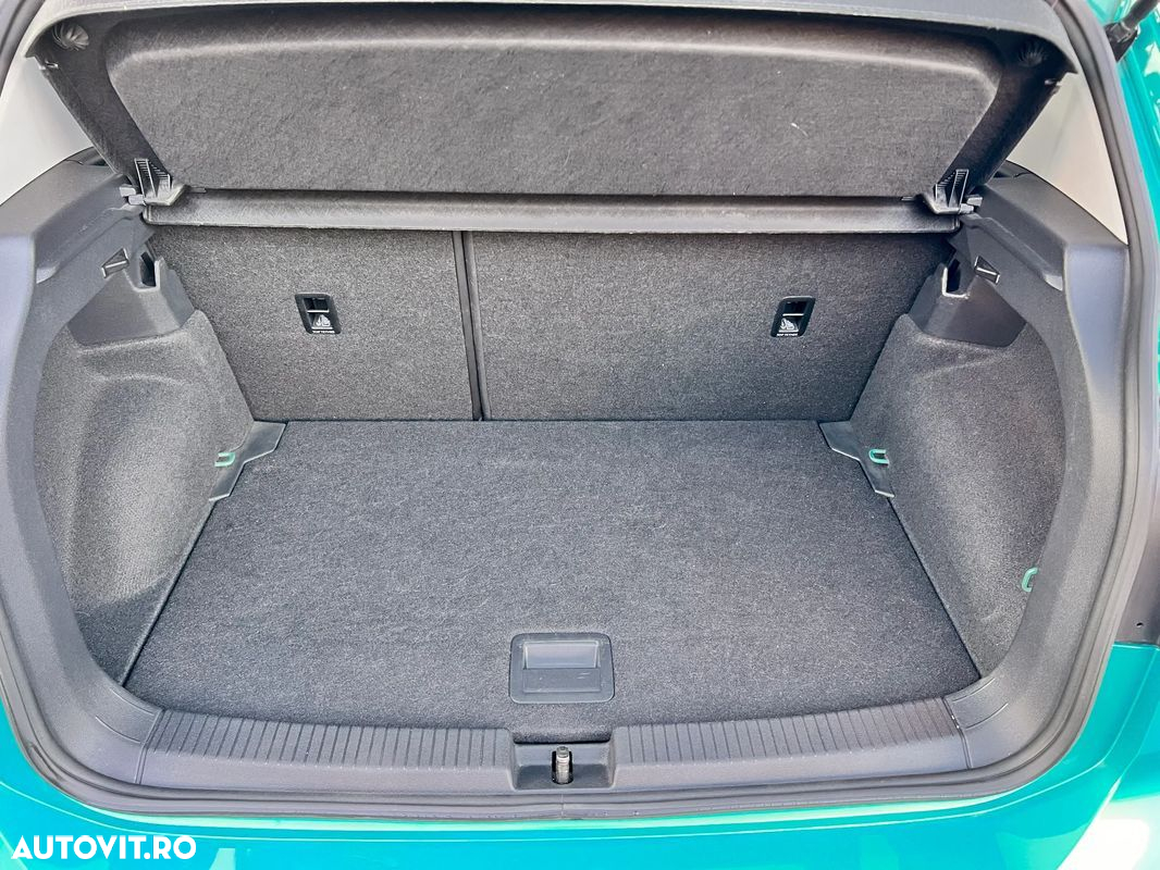 Volkswagen T-Cross - 26