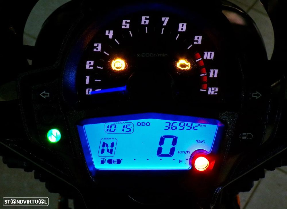 Kawasaki Vulcan S - 5