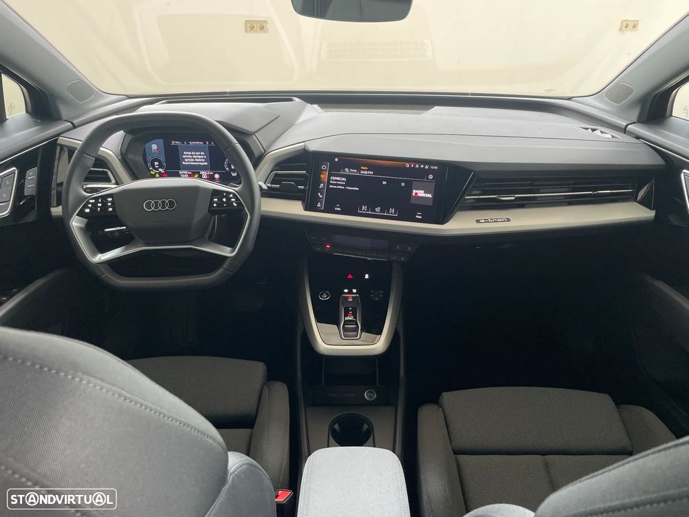 Audi Q4 e-tron 45 82 kWh SE Business Plus - 24