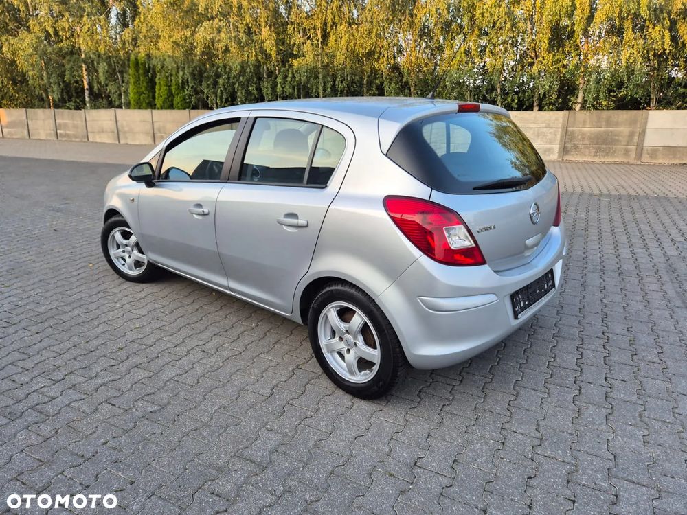 Opel Corsa - 5