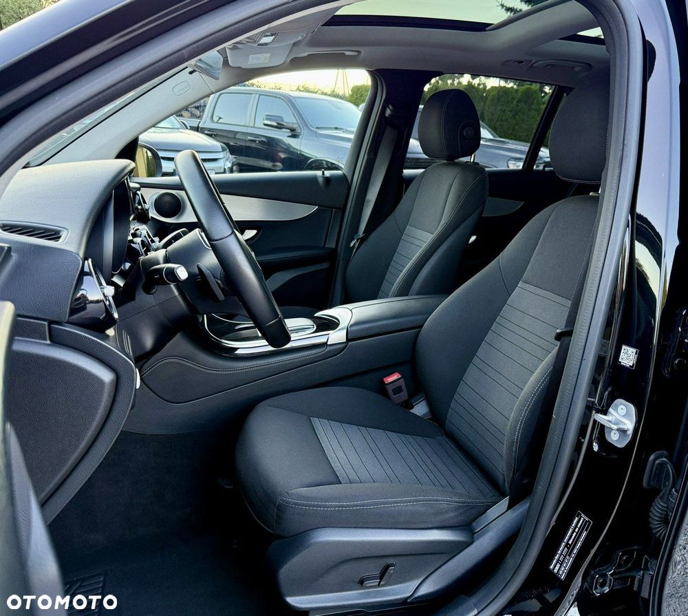 Mercedes-Benz GLC 300 d 4Matic 9G-TRONIC - 17