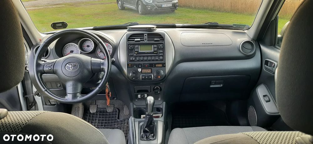 Toyota Rav4 2003 photo 5