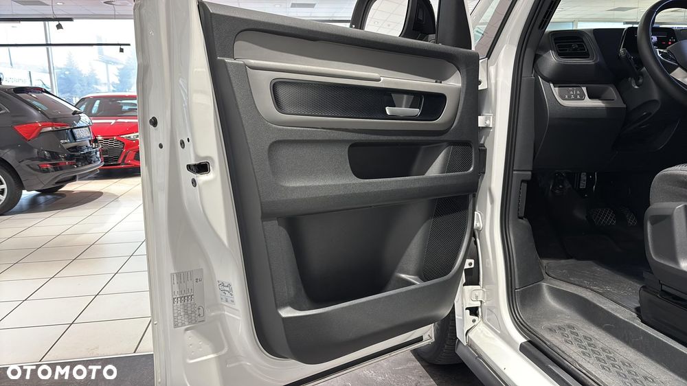 Volkswagen ID. Buzz 82kWh Pro - 10