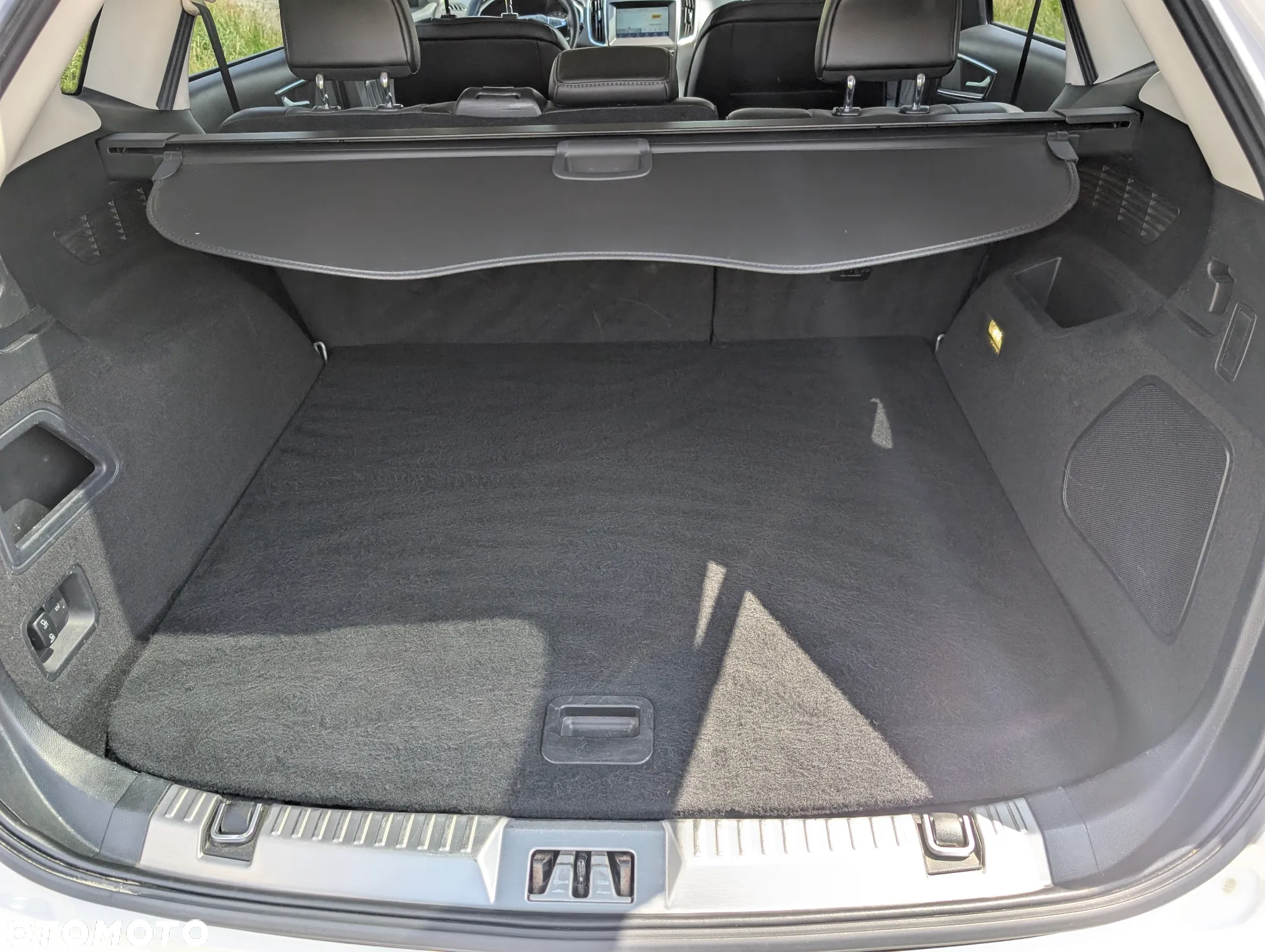Ford Edge 2.0 TDCi Twin-Turbo 4WD ST-Line - 16