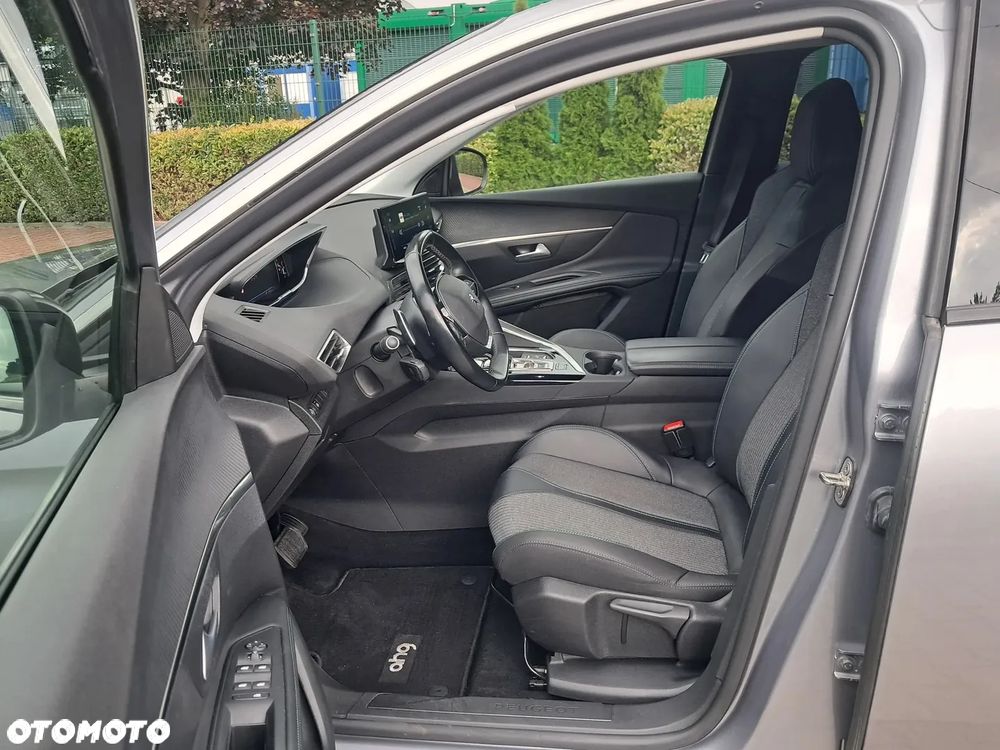 Peugeot 3008 BlueHDi 130 Stop & Start EAT8 Allure Pack - 13