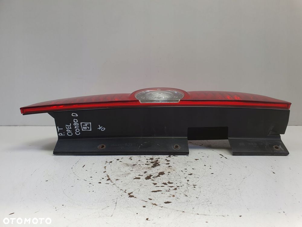 LAMPA PRAWA Fiat Doblo II Opel Combo D TYLNIA TYLNA prawy tył 00519248430 - 5