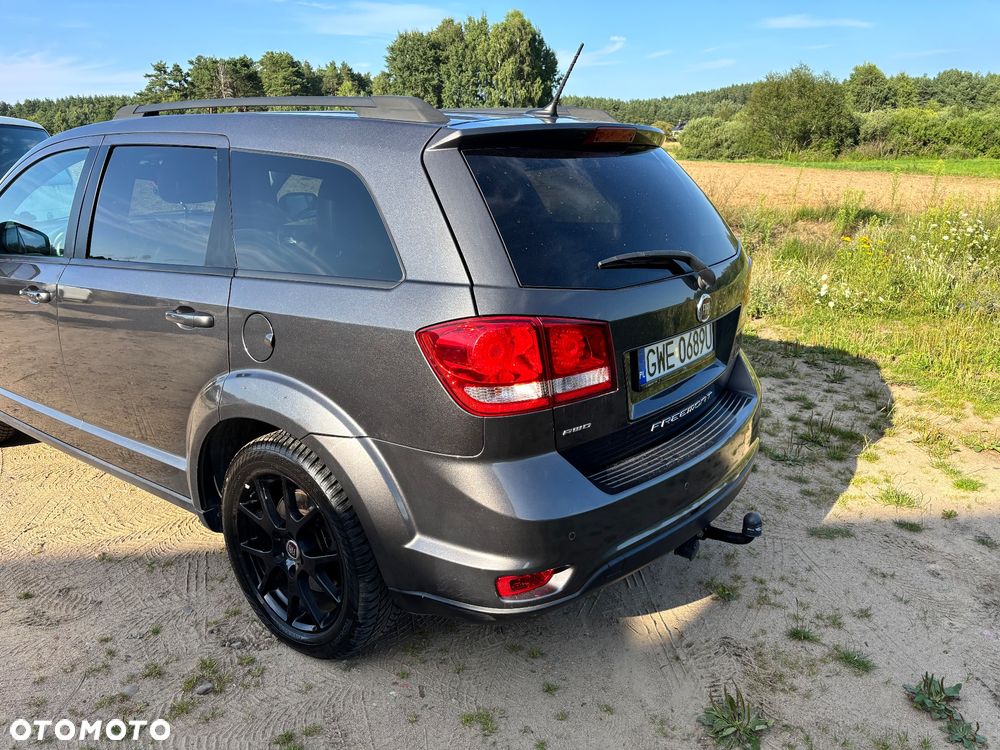 Fiat Freemont 2.0 Multijet Black Code AWD - 6