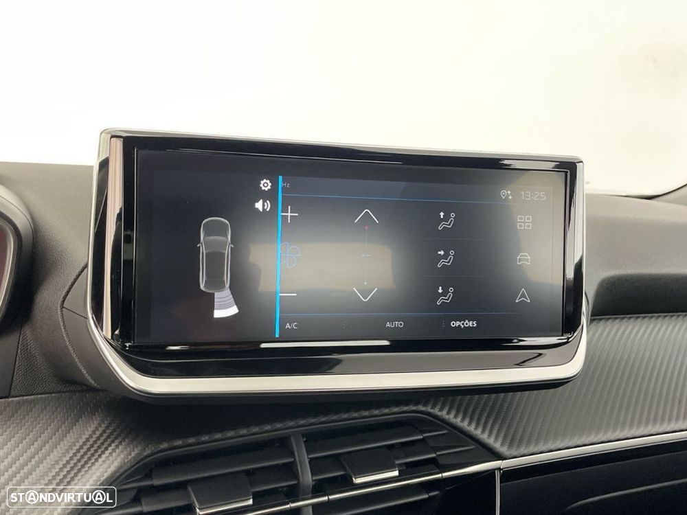 Peugeot 2008 1.2 PureTech Allure - 23