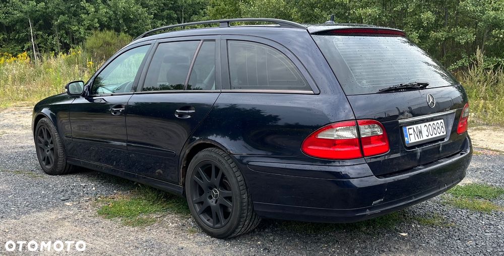 Mercedes-Benz Klasa E 280 CDI 4-Matic T Classic - 6